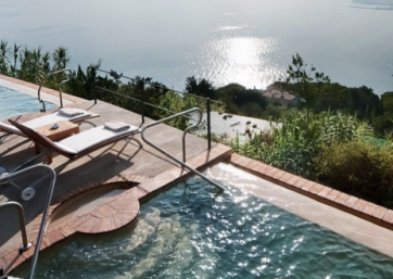 Sea View Pool in Ischia